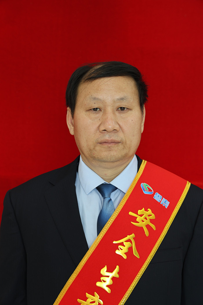 安全生产先锋 江新兵_副本.jpg