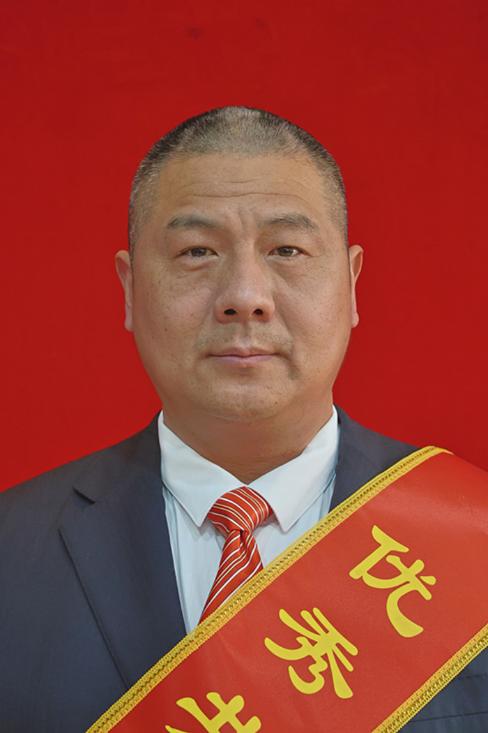 优秀共产党员 邢广军_副本.jpg