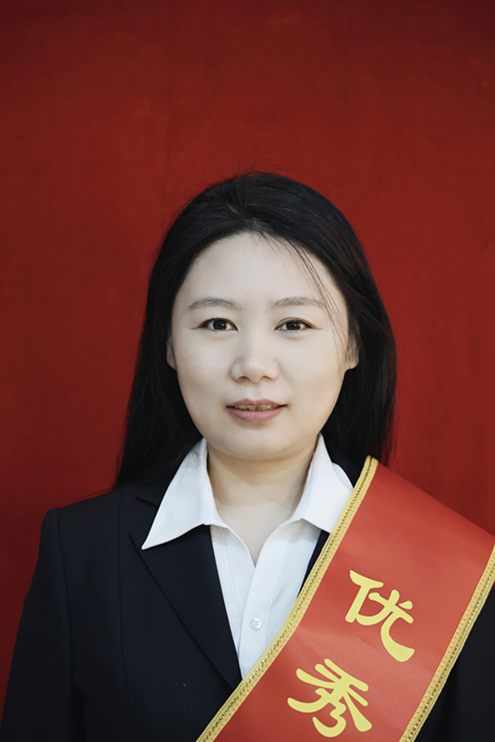 优秀共产党员 蔡娇_副本.jpg